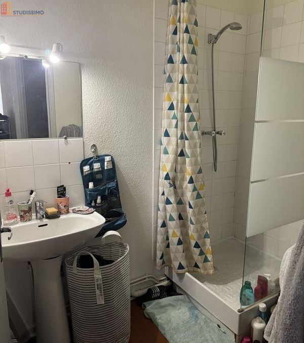 Studio 29m² Clermont-Ferrand 63000 - Photo 2