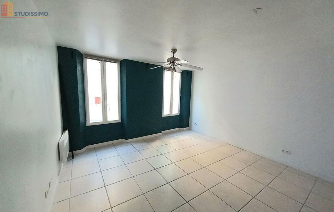 Studio 30m² La Roquebrussanne - Étage 2/3, DPE C - Photo 6