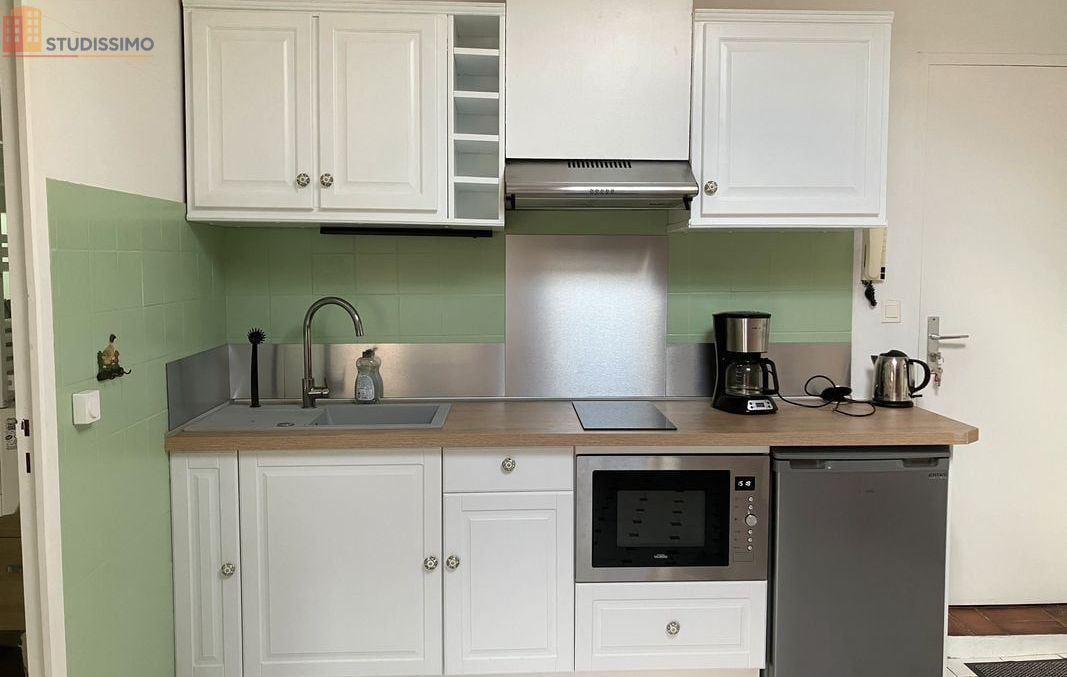 Studio meublé 28m² Cotignac - Rénové, climatisé - Photo 2