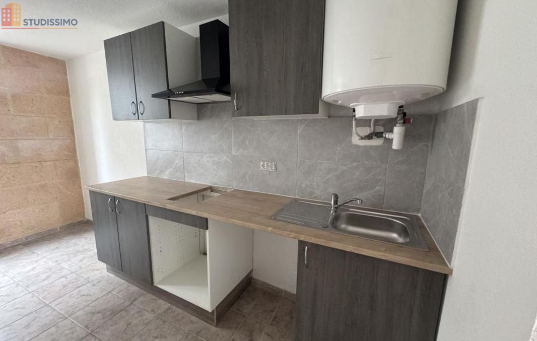 Studio 19m² Toulon centre - DPE D, 1er étage - Photo 4