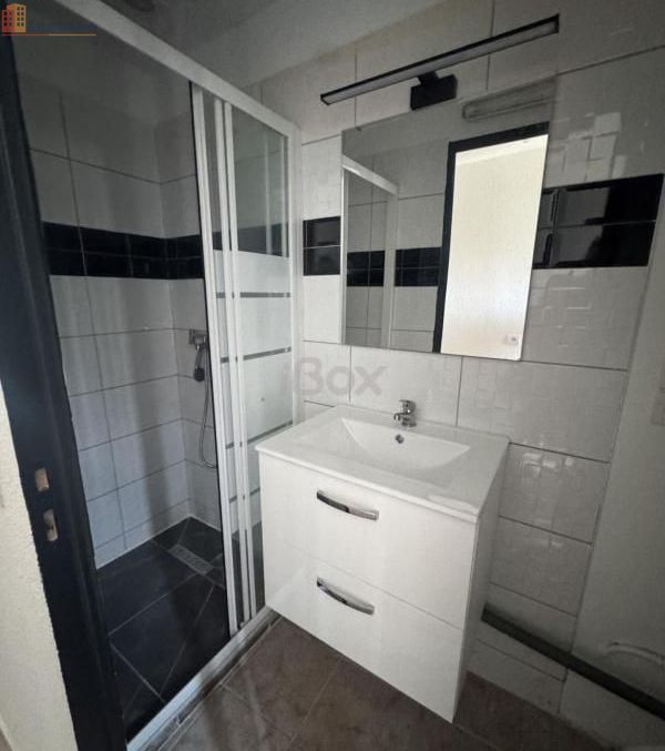 Studio 19m² Toulon centre - DPE D, 1er étage - Photo 1