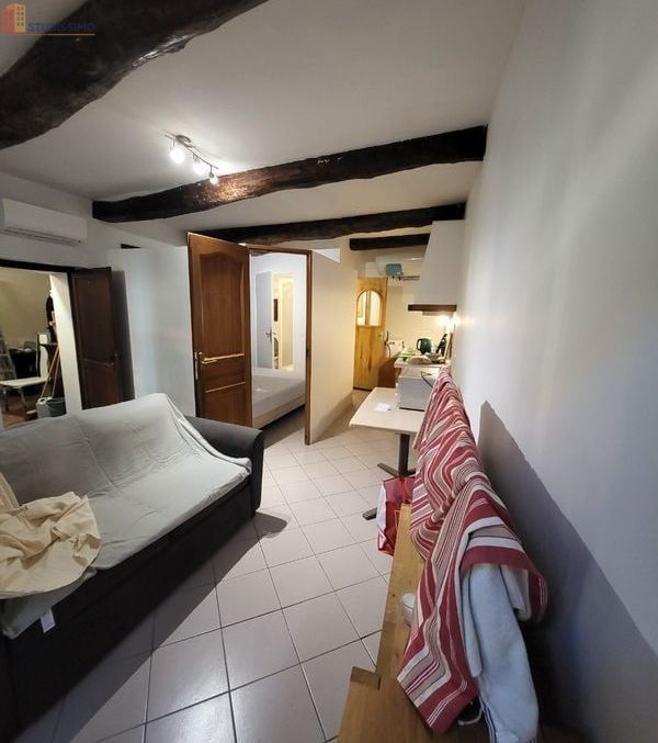 Studio meublé 30m² Cogolin - Proche commerces, rez-de-chaussée - Photo 1