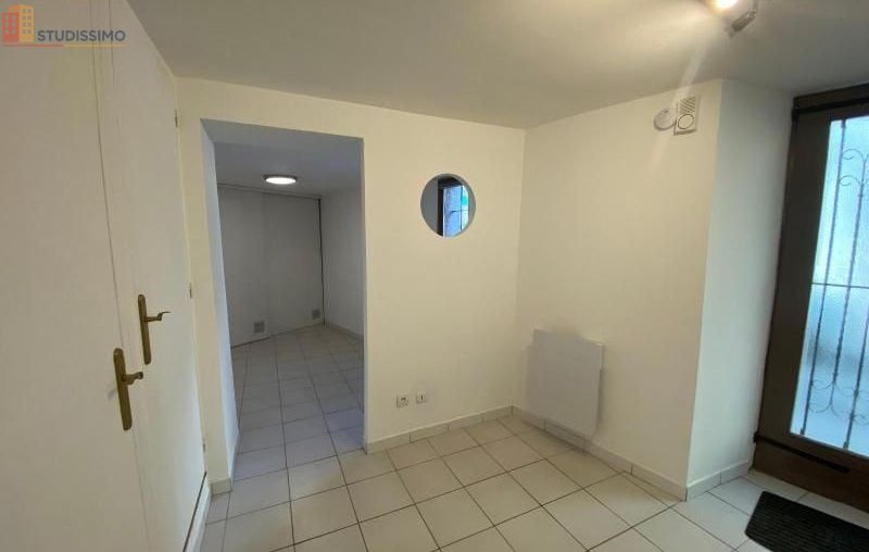 Studio à Tourves