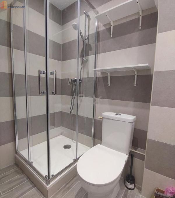 Studio meublé 21m² Toulon 83000 - Meublé, 1er étage - Photo 9