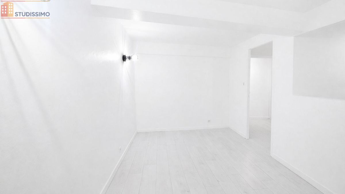 Studio 26m² Ollioules - Étage élevé, DPE D - Photo 2