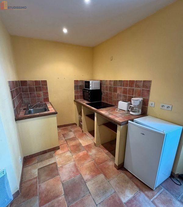 Studio meublé 32m² La Verdière centre - Lumineux, calme - Photo 6