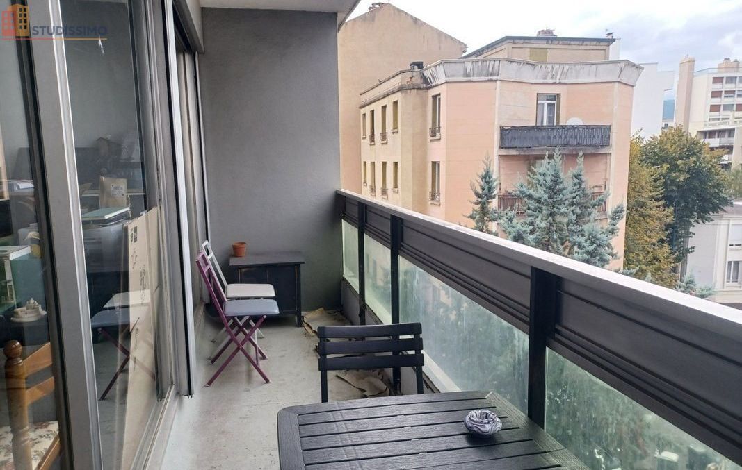 Studio 31m² Clermont-Ferrand 63000 - Photo 3