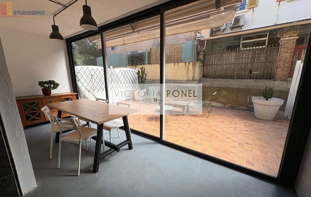 Studio meublé 30m² Hyères - Meublé, DPE C - Photo 3
