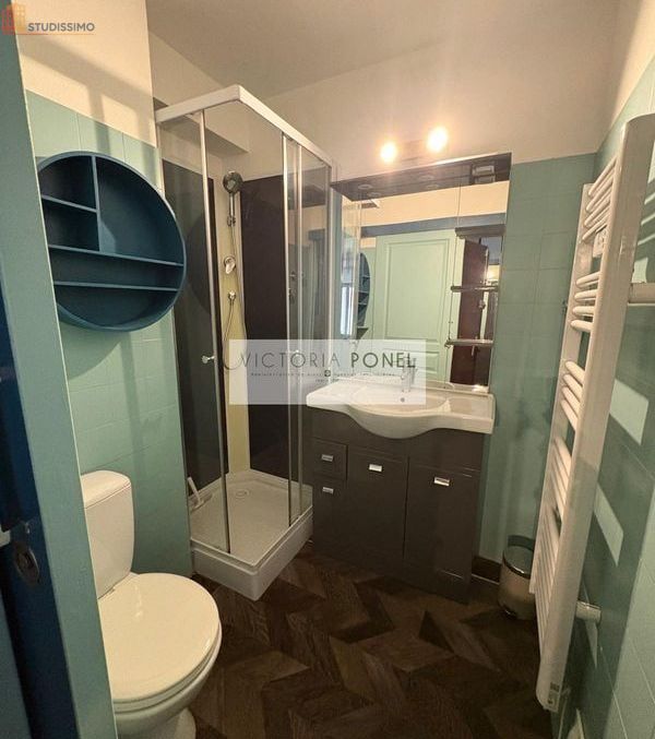Studio meublé 30m² Hyères - Meublé, DPE C - Photo 2