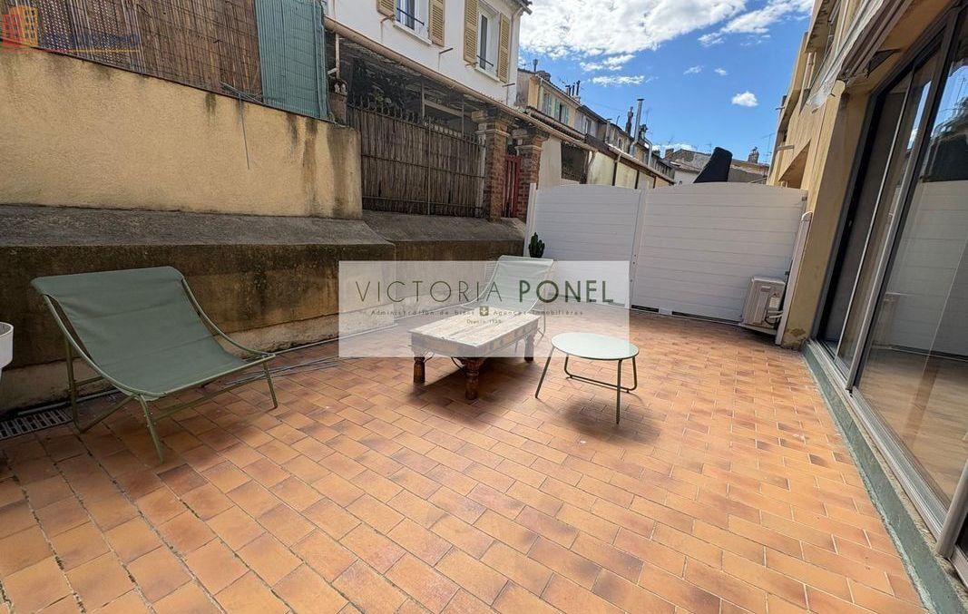 Studio meublé 30m² Hyères - Meublé, DPE C - Photo 1