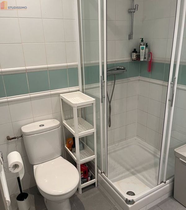 Studio meublé 20m² Toulon centre - Proche université, Champ de Mars - Photo 3