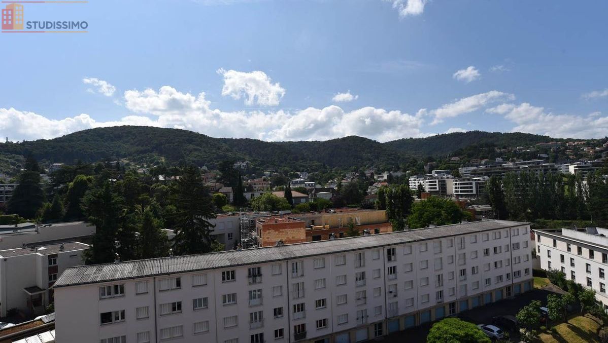 Studio 27m² Chamalières - Dernier étage, vue dégagée - Photo 3