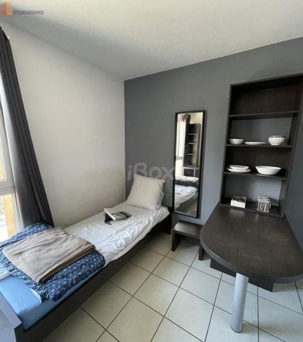 Studio meublé 18m² Toulon 83100 - Meublé, au 6e étage - Photo 11