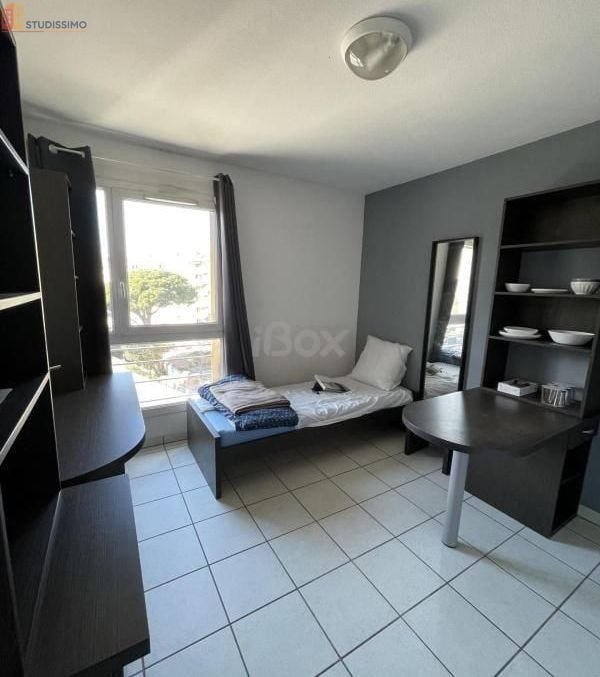 Studio meublé 18m² Toulon 83100 - Meublé, au 6e étage - Photo 7