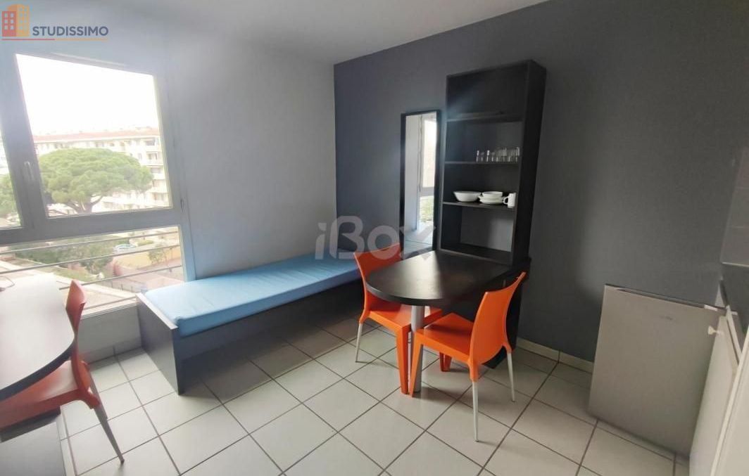 Studio meublé 18m² Toulon 83100 - Meublé, au 6e étage - Photo 3