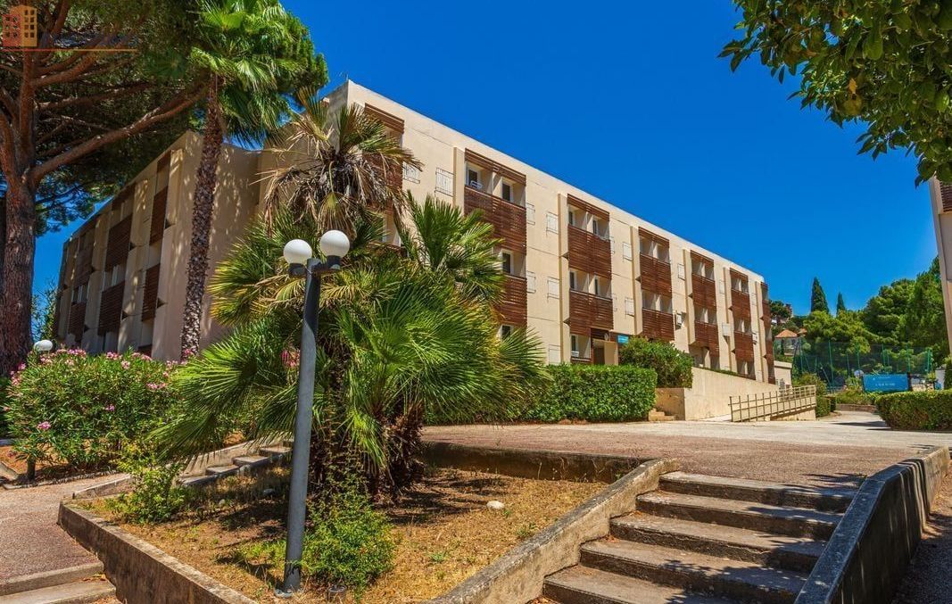 Studio meublé 24m² La Londe-les-Maures - Meublé, DPE A - Photo 3