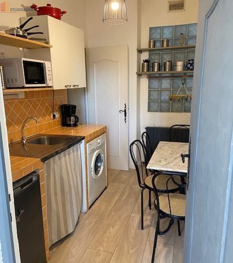 Studio 23m² Draguignan - Meublé, 1er étage - Photo 11