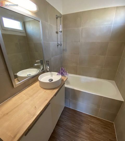 Studio 28m² Bormes-les-Mimosas - DPE C, 1er étage - Photo 4