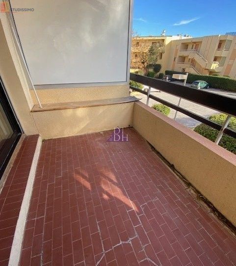 Studio 28m² Bormes-les-Mimosas - DPE C, 1er étage - Photo 1