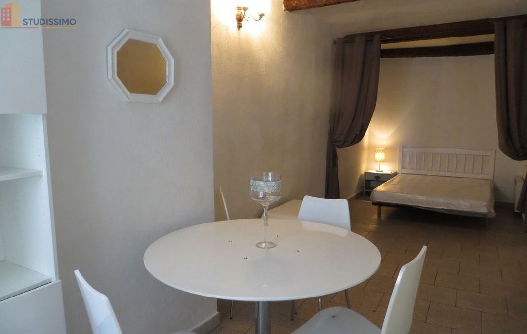 Studio 37m² Toulon centre - Meublé, lumineux - Photo 3