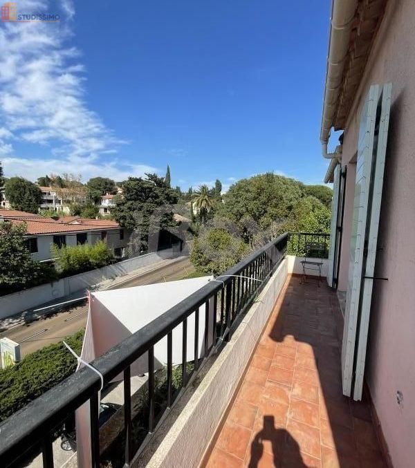 Studio 27m² Toulon centre - Lumineux, étage élevé - Photo 12