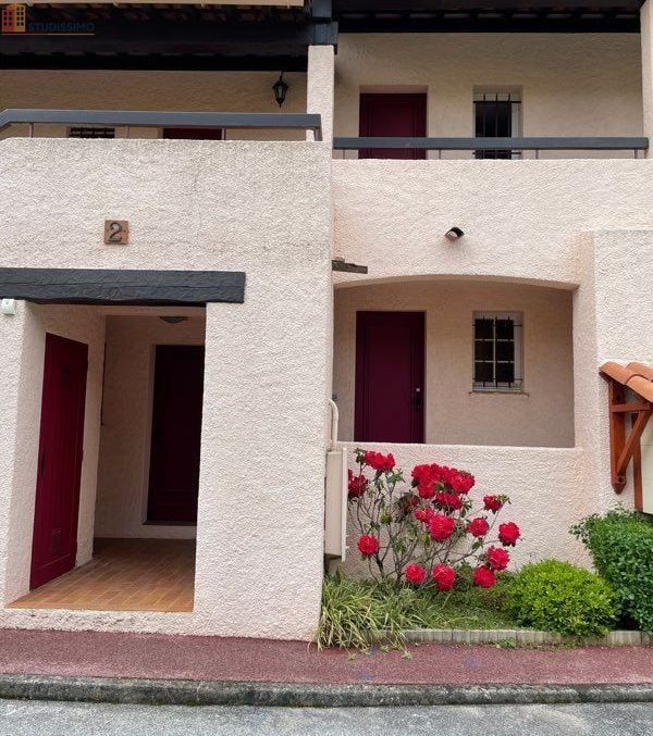 Studio meublé 27m² Saint-Raphaël - Jardin, parking - Photo 2
