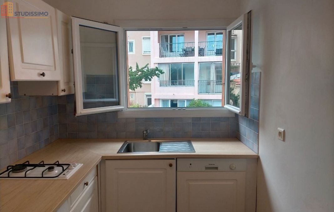 Studio meublé 25m² Toulon 83000 - Proche Mourillon, lumineux - Photo 1