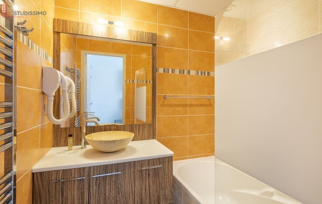 Studio meublé 21m² Callian - Meublé, DPE B - Photo 9