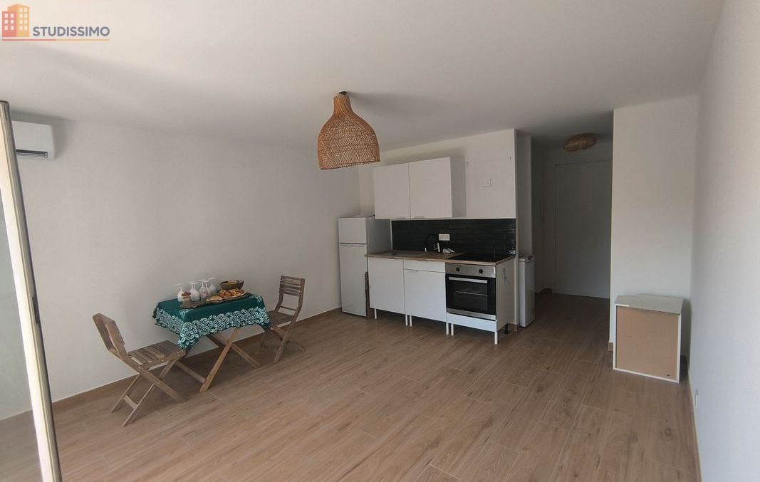 Studio 25m² Puget-sur-Argens - Balcon, parking - Photo 15