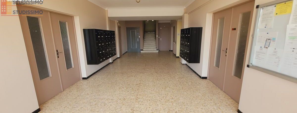 Studio 25m² Puget-sur-Argens - Balcon, parking - Photo 2
