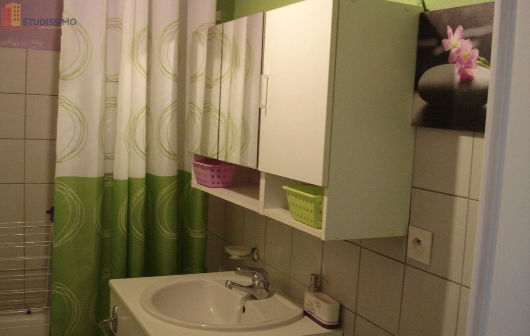Studio 25m² Clermont-Ferrand 63000 - Meublé, étage 3/4 - Photo 1