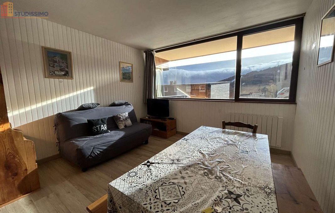 Studio 28m² Besse-et-Saint-Anastaise - Rénové, grand volume - Photo 9