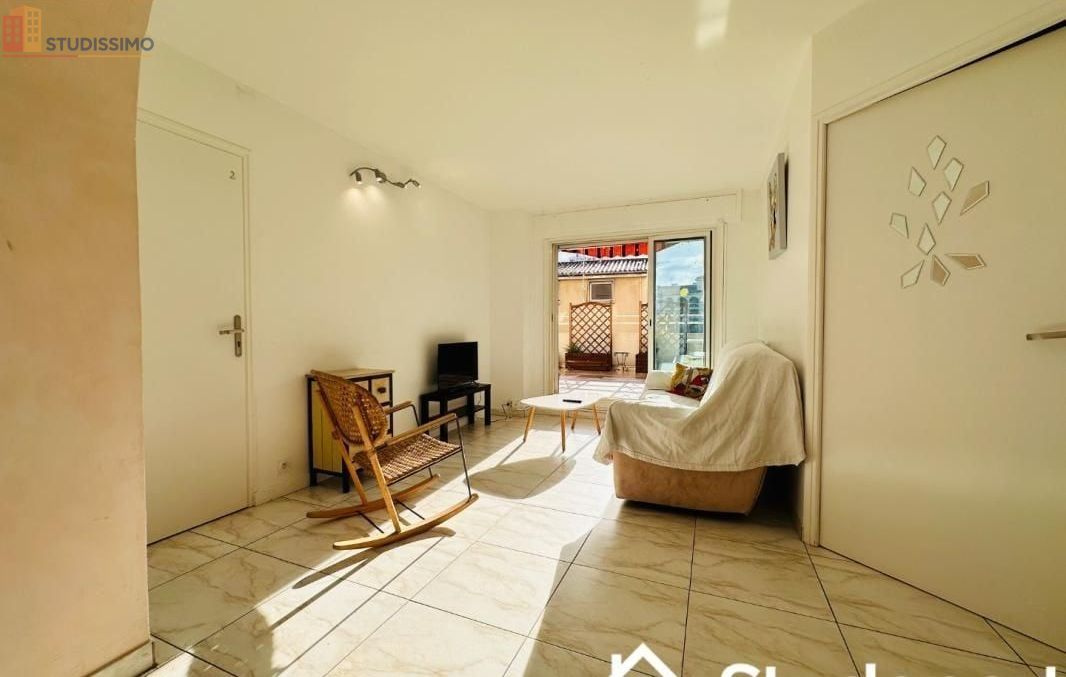 Studio meublé 15m² Toulon - Meublé, DPE D - Photo 2