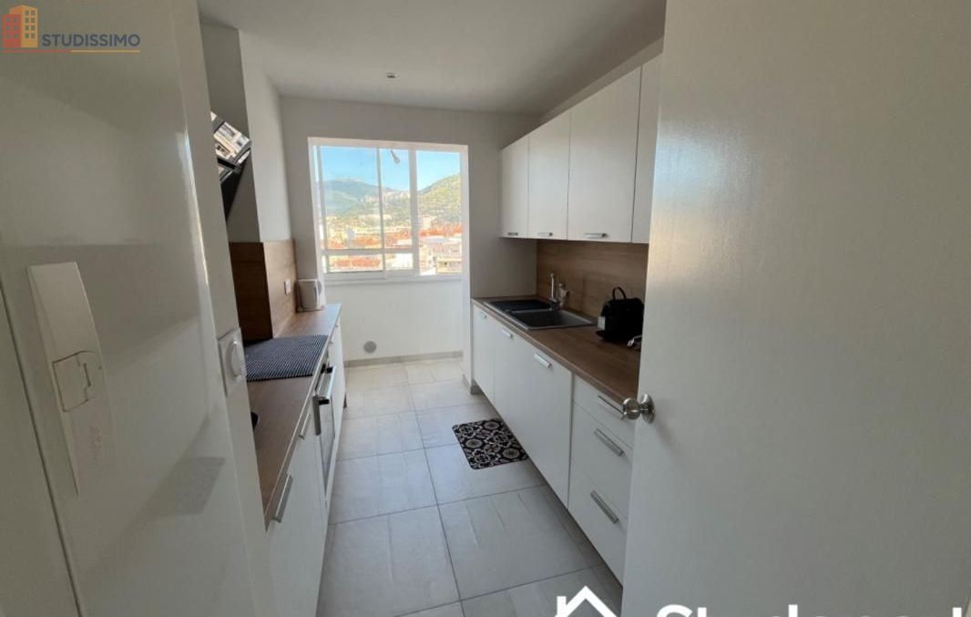 Studio meublé 13m² Toulon 83000 - Étage élevé, lumineux - Photo 10