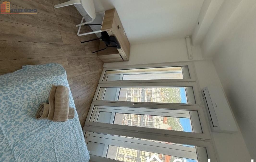 Studio meublé 13m² Toulon 83000 - Étage élevé, lumineux - Photo 1