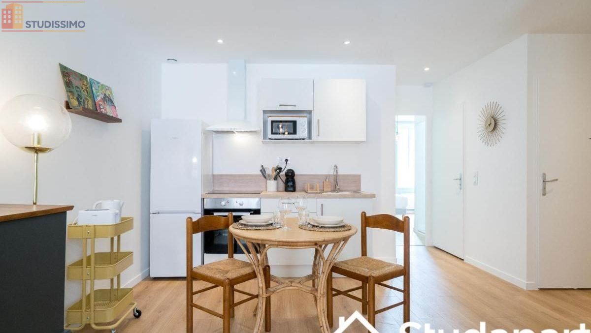 Studio 11m² Toulon 83100 - Meublé, lumineux - Photo 1