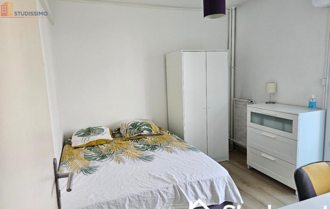 Studio 10m² Toulon centre - Meublé, lumineux - Photo 3