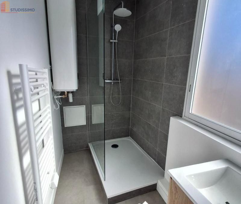 Studio meublé 12m² Toulon 83000 - Meublé, 3e étage - Photo 5