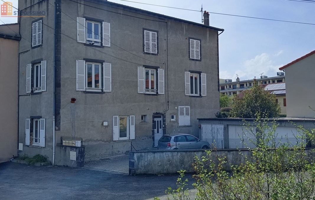 Studio 23m² Riom - sans caractéristique - Photo 1