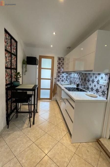 Studio meublé 30m² Toulon - Lumineux, 2e étage - Photo 3