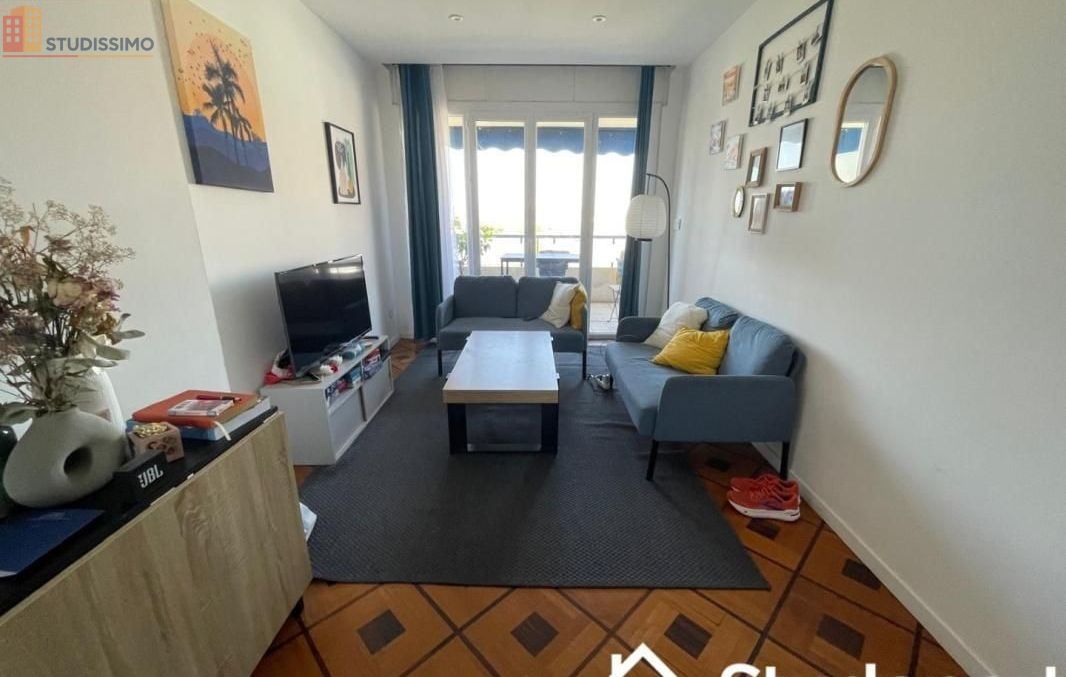 Studio meublé 9m² Toulon - Étage élevé, DPE B - Photo 1