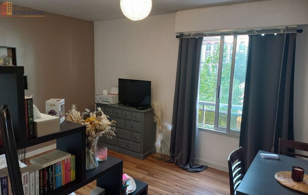 Studio 30m² Clermont-Ferrand 63100 - Parking, libre de locataire - Photo 1