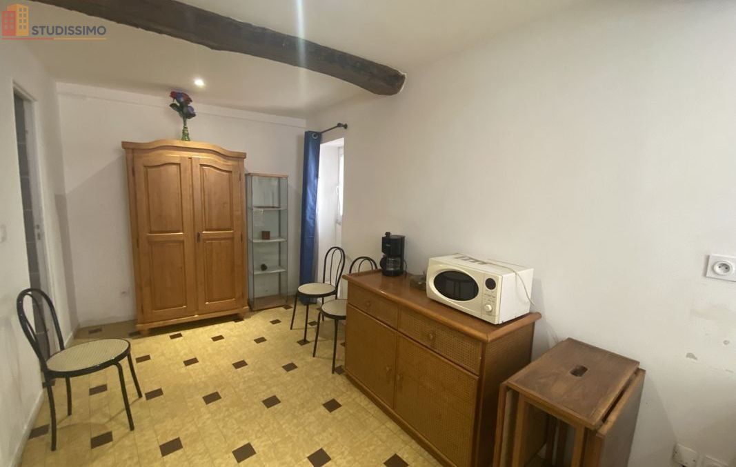 Studio 20m² Pignans - Meublé, 1er étage - Photo 2