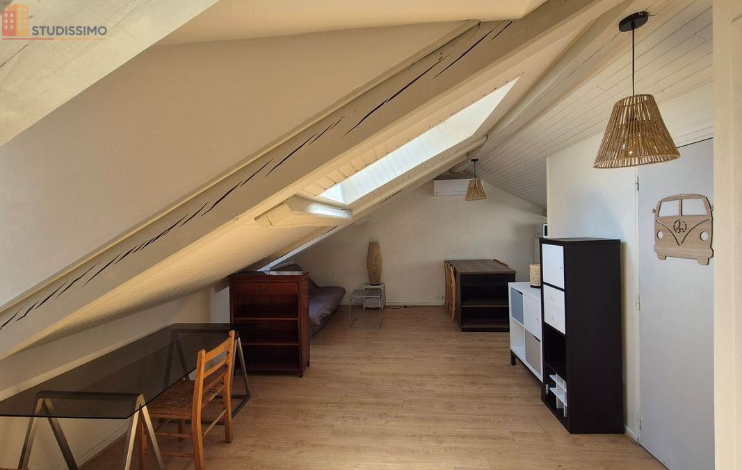 Studio 23m² Clermont-Ferrand 63000 - Meublé, proche Place de Jaude - Photo 9