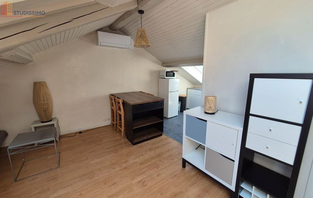 Studio 23m² Clermont-Ferrand 63000 - Meublé, proche Place de Jaude - Photo 6