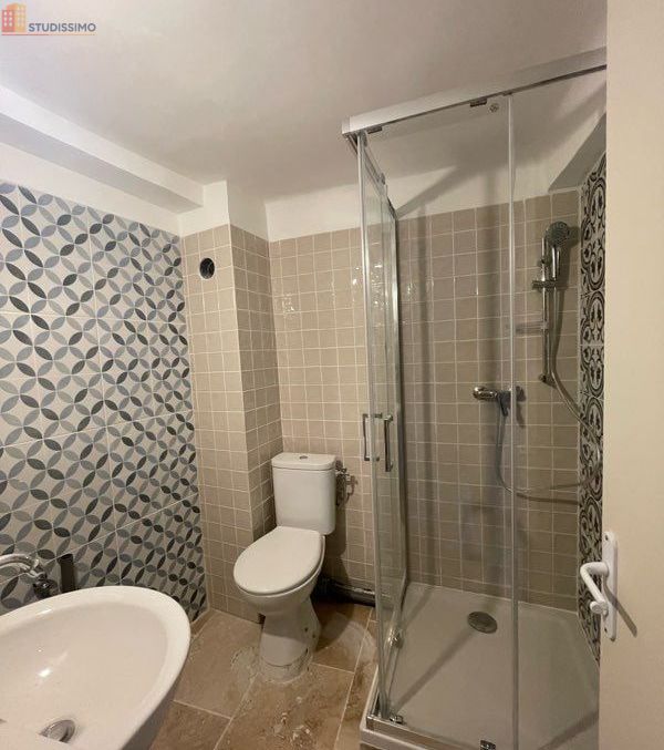 Studio meublé 18m² Vidauban - Balcon, lumineux - Photo 1