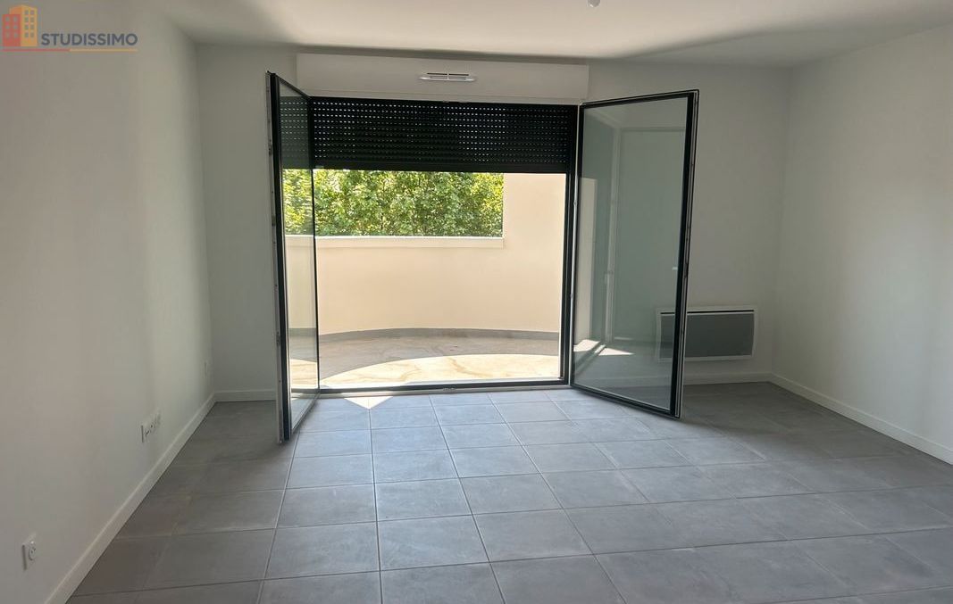 Studio 27m² Clermont-Ferrand - 4e étage, lumineux - Photo 2
