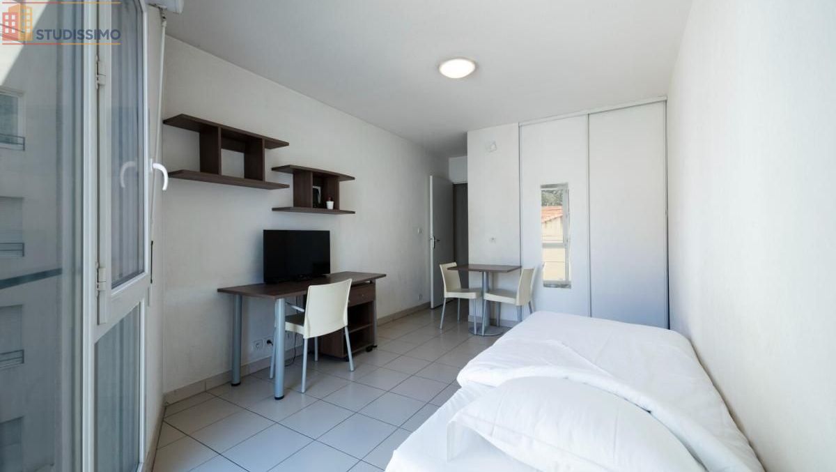 Studio meublé 18m² Toulon 83100 - Meublé, 1 pièce - Photo 5