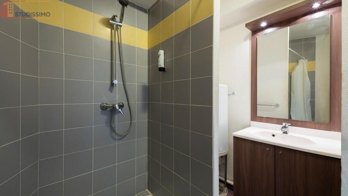 Studio meublé 18m² Toulon 83100 - Meublé, 1 pièce - Photo 2