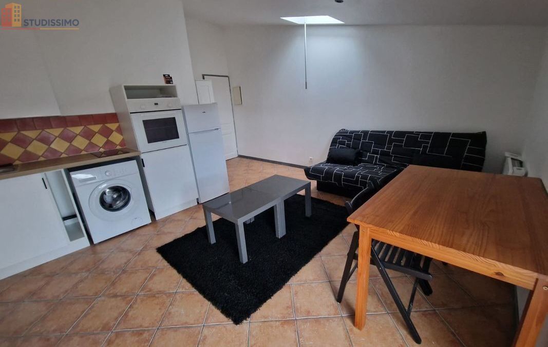 Studio meublé 20m² Trans-en-Provence - Meublé, dernier étage - Photo 4